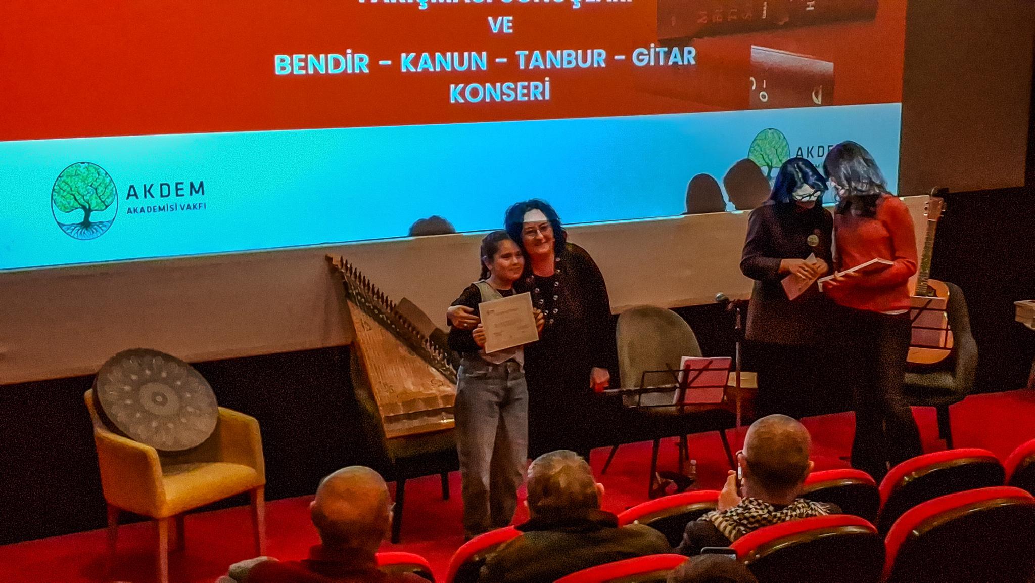 İlhan Ayverdi İzinde Türkçe