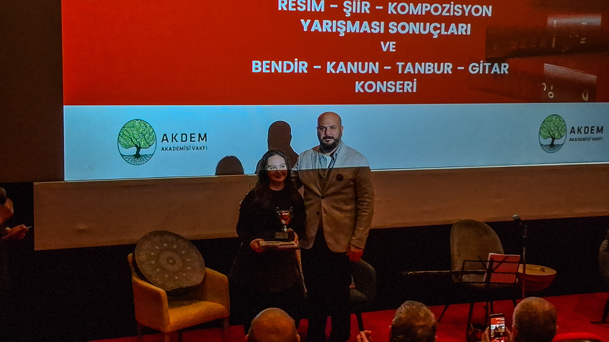 İlhan Ayverdi İzinde Türkçe