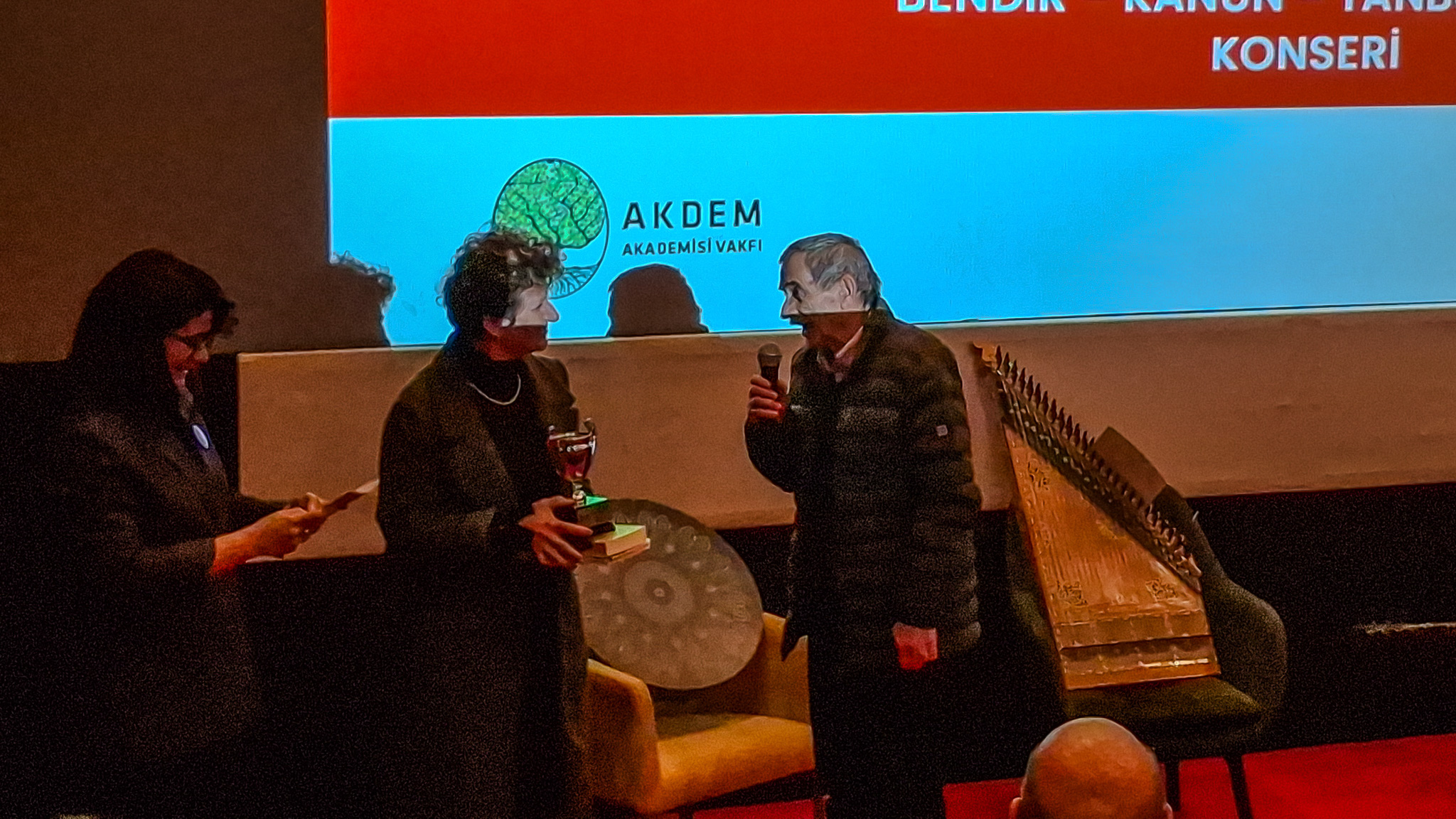 İlhan Ayverdi İzinde Türkçe